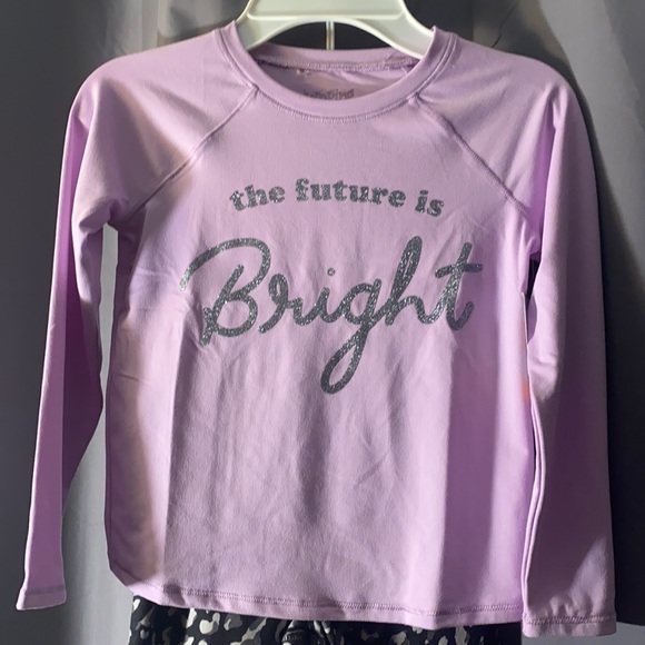 Girls Active Set - Size 4T - Picture 2 of 5